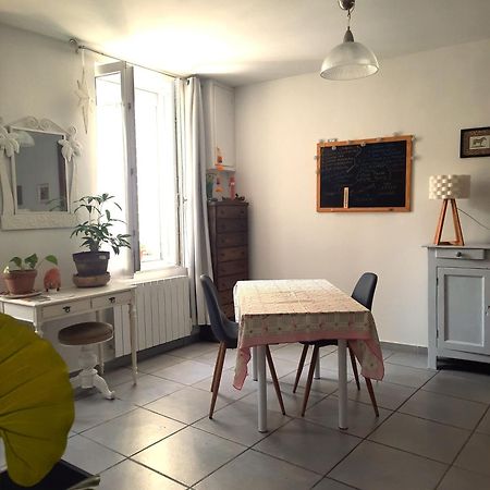 Agreable Appartement T2 Proche Centre 尼姆 外观 照片
