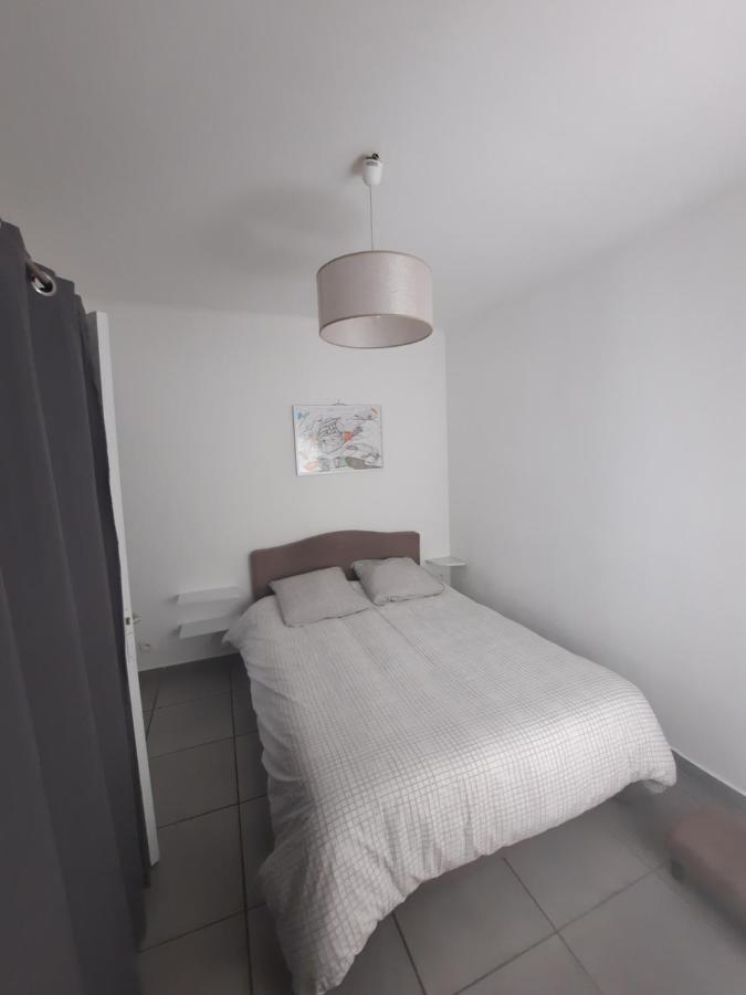Agreable Appartement T2 Proche Centre 尼姆 外观 照片